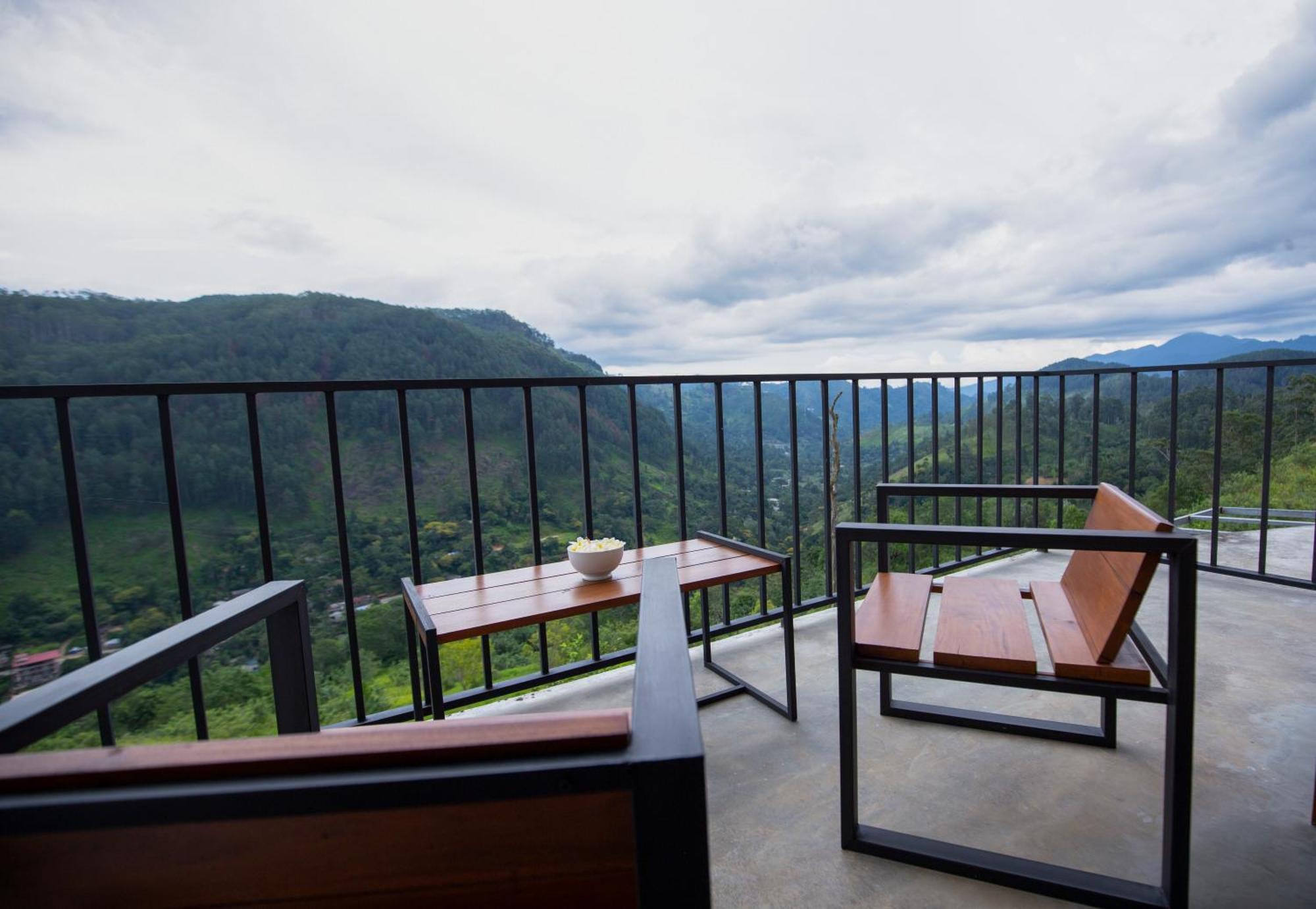 Dowa Elegance Resort เอลลา ภายนอก รูปภาพ