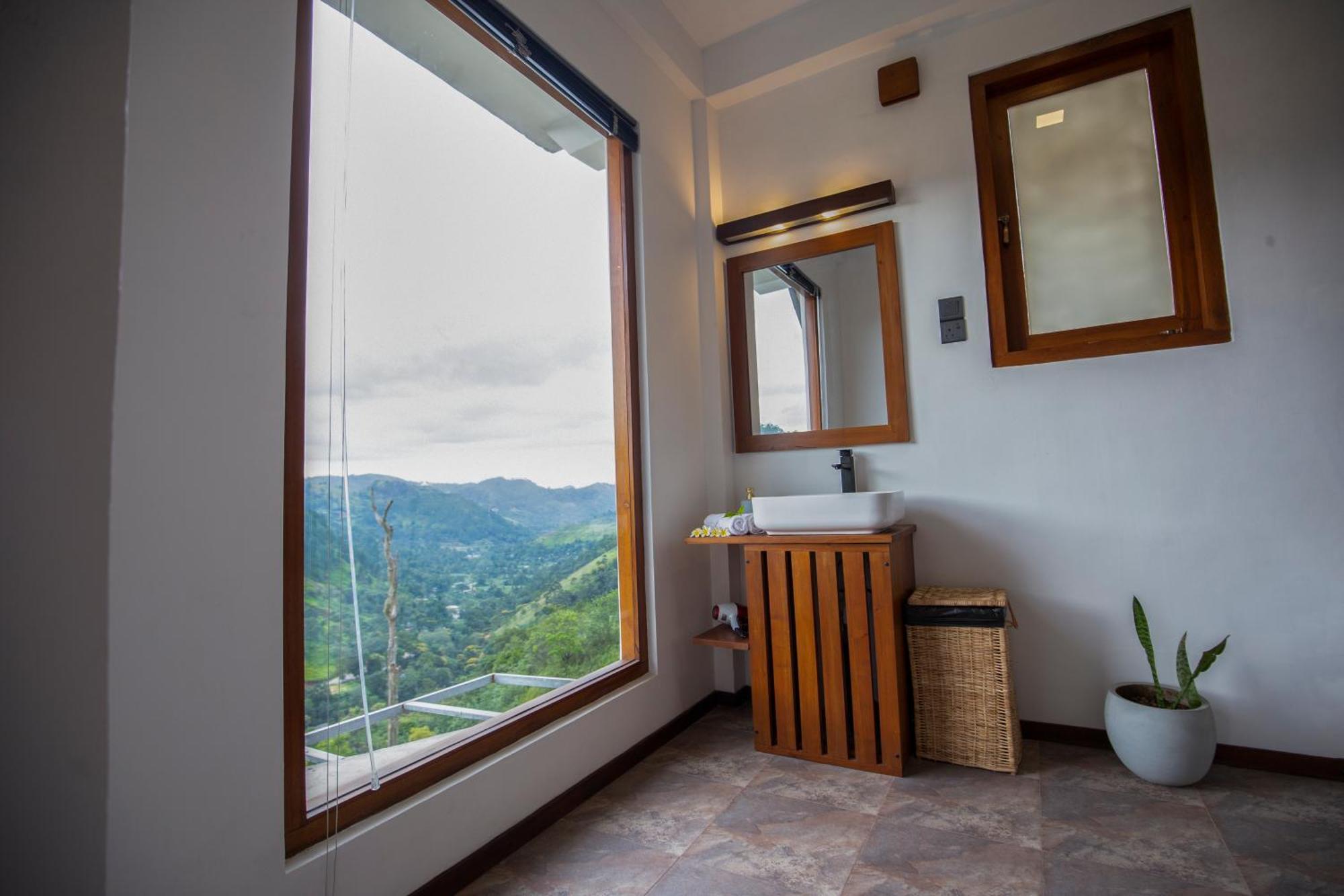 Dowa Elegance Resort เอลลา ภายนอก รูปภาพ