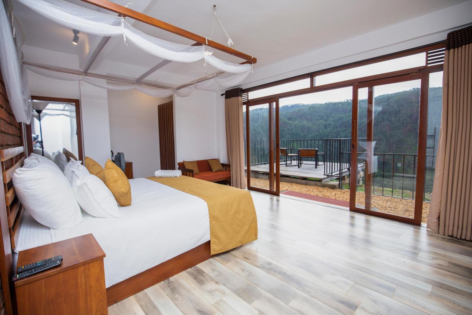 Dowa Elegance Resort เอลลา ภายนอก รูปภาพ